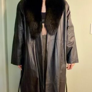 Women's Black genuine Leather Coat with real Fox Fur Collar
